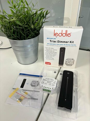 LEDDLE Triac LED dimmerkit - 100- 240V AC- 150-360 Watt Touch Dimmer Draadloos 2.4G RF Afstandsbediening Dimmer-cloud controle van de tuya-app stembediening ondersteuning voor Amazon Echo en Google Home VOOR LED EN HALOGEENLAMPEN