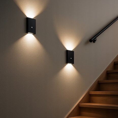 Oplaadbare wandlamp op accu draadloos - met bewegingssensor - CCT - Aanpasbare licht kleur - met batterijen indicator - trapverlichting - Zwart - GESCHIKT VOOR BINNEN