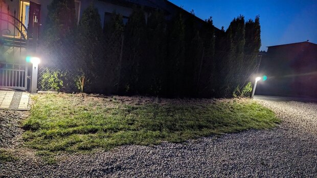 CLARK - Led Vloerlamp- Buitenlamp - met sensor - 12 w - 4000K Daglicht wit - Antraciet - 800mm